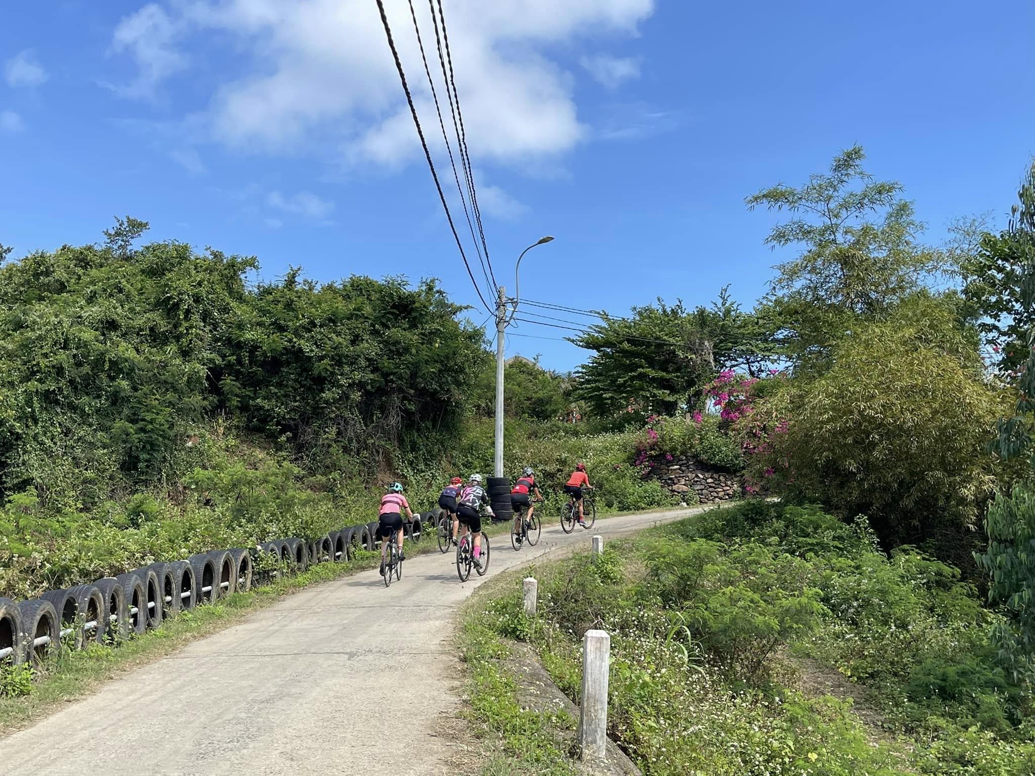 20 Days Cycling Through Vietnam